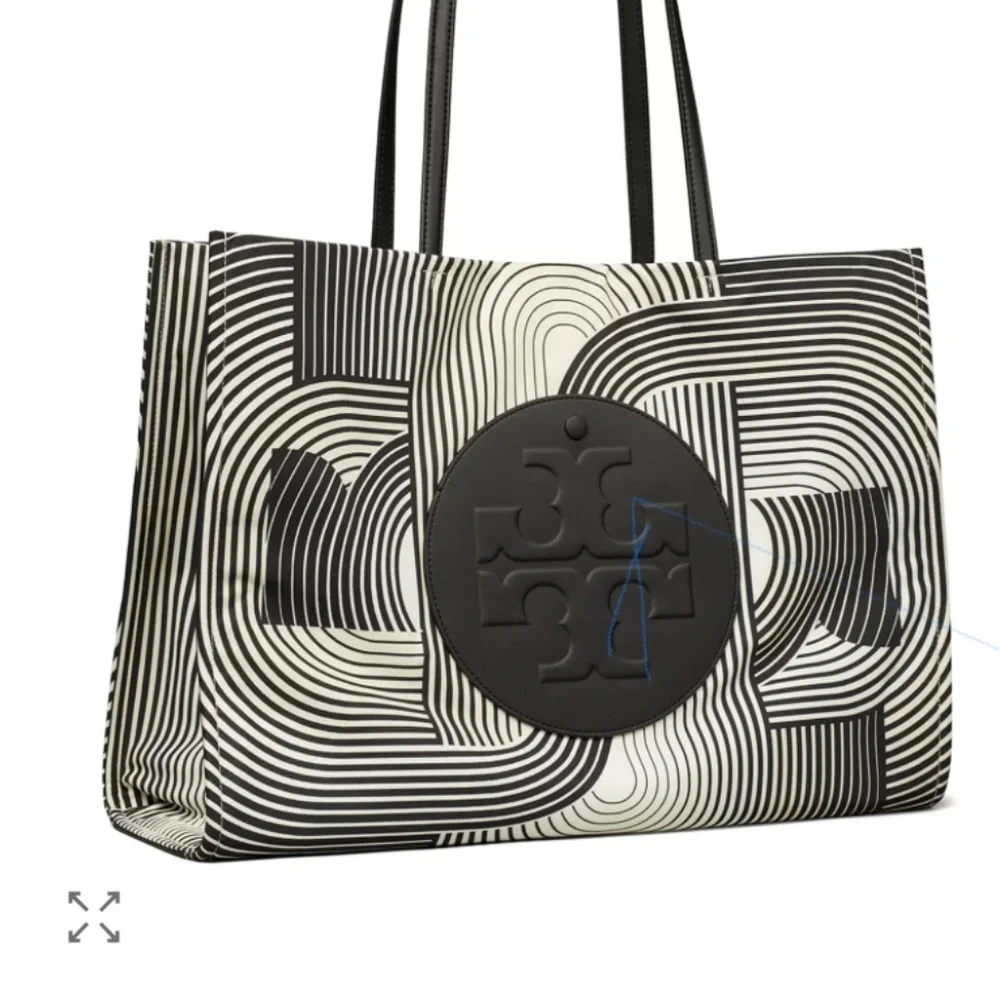 TORY BURCH NWT ELLA PRINTED TOTE 🆕 🖤